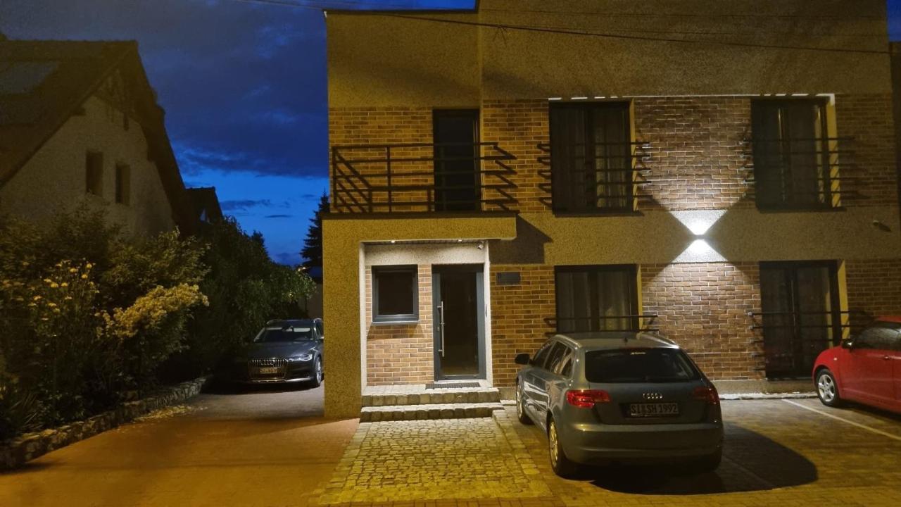Apartamenty Monik Swietochlowice Luaran gambar